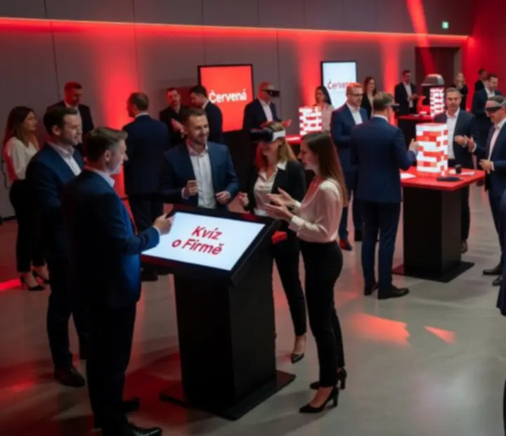 Atmosféra firemního večírku s hosty, světly a stolními aktivitami